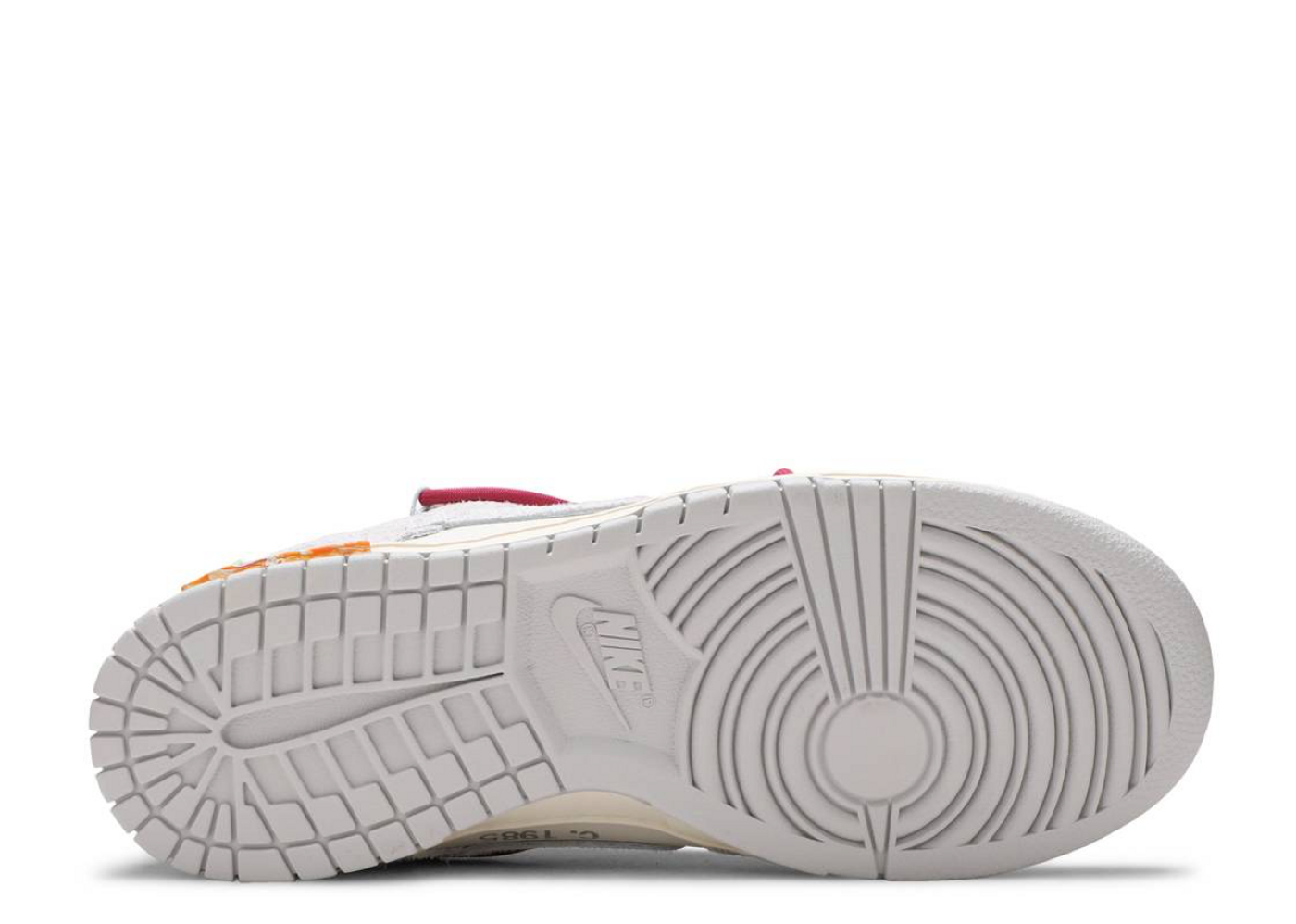 Nike-Dunk-Low-Off-White-Lot-352-1.png